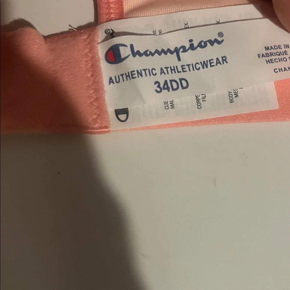 NWT 34DD Champion Sports Bra - Picture 6 of 7
